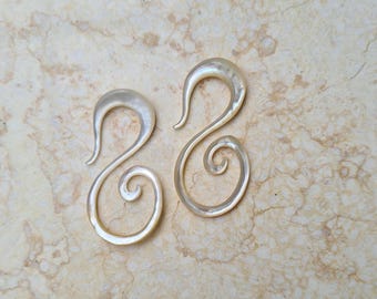 Goldener Perlenstrudel-Dehner