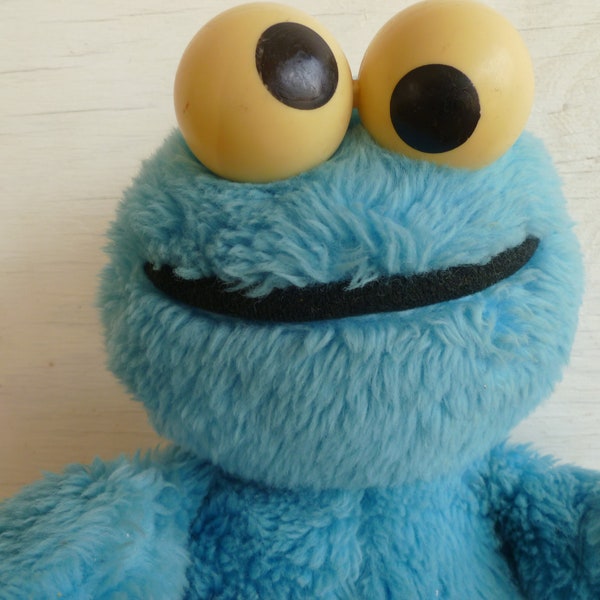 Hasbro Sesame Street Plush Cookie Monster 11" Tall Stuffed Animal Toy