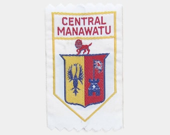 Vintage 1970s Central Manawatu New Zealand Patch - Manawatu-Wanganui Palmerston North Island Whanganui river badge lion souvenir travel old