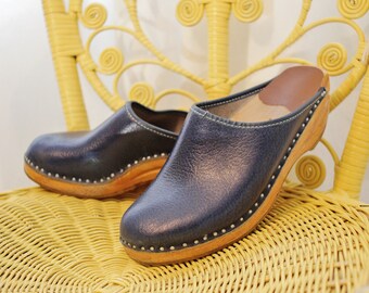 navy clogs