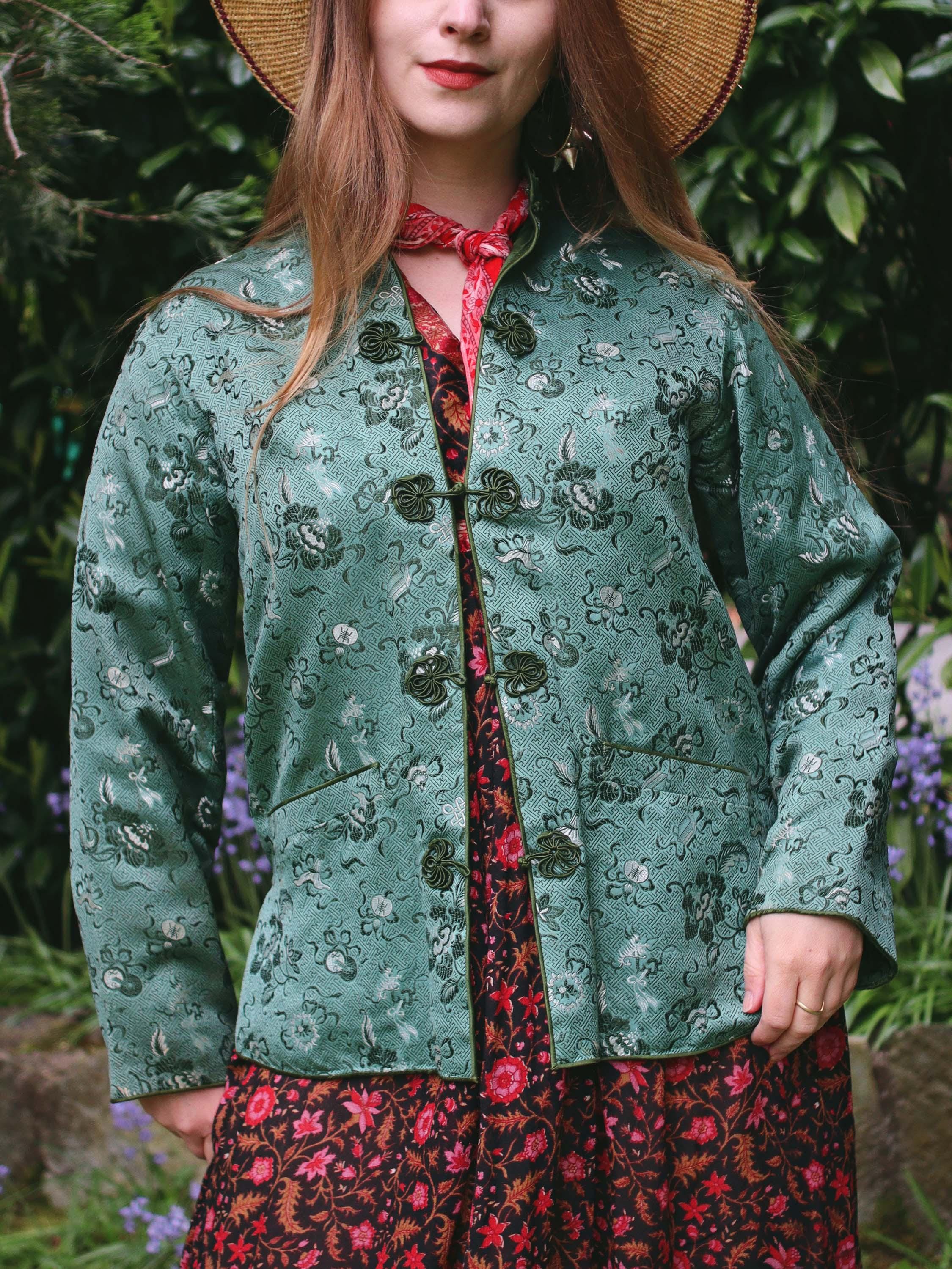 Vintage Olive Green Silk Satin Brocade Chinese Nehru Collar Frog