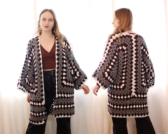 Vintage afghan blanket knit granny square kimono duster cardigan sweater coat grey purple white wide sleeve