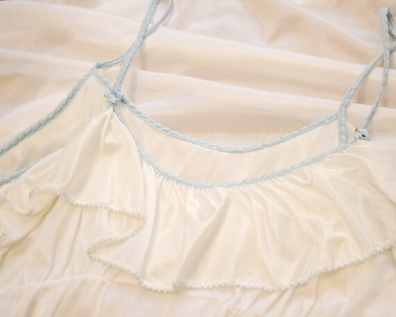 Vintage white nylon maxi slip dress ruffle top sc… - image 4