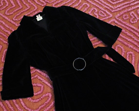 Vintage 1960s black cotton velvet collared shift … - image 3