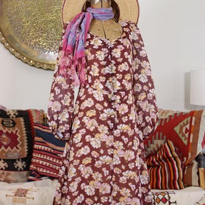 urban vintage french floral floor length dress Vintage Floral Maxi Dress