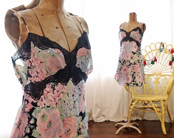 Vintage 1990s Gold Tag Victoria’s Secret black and pink floral print lace trim silky satin slip mini dress 90s