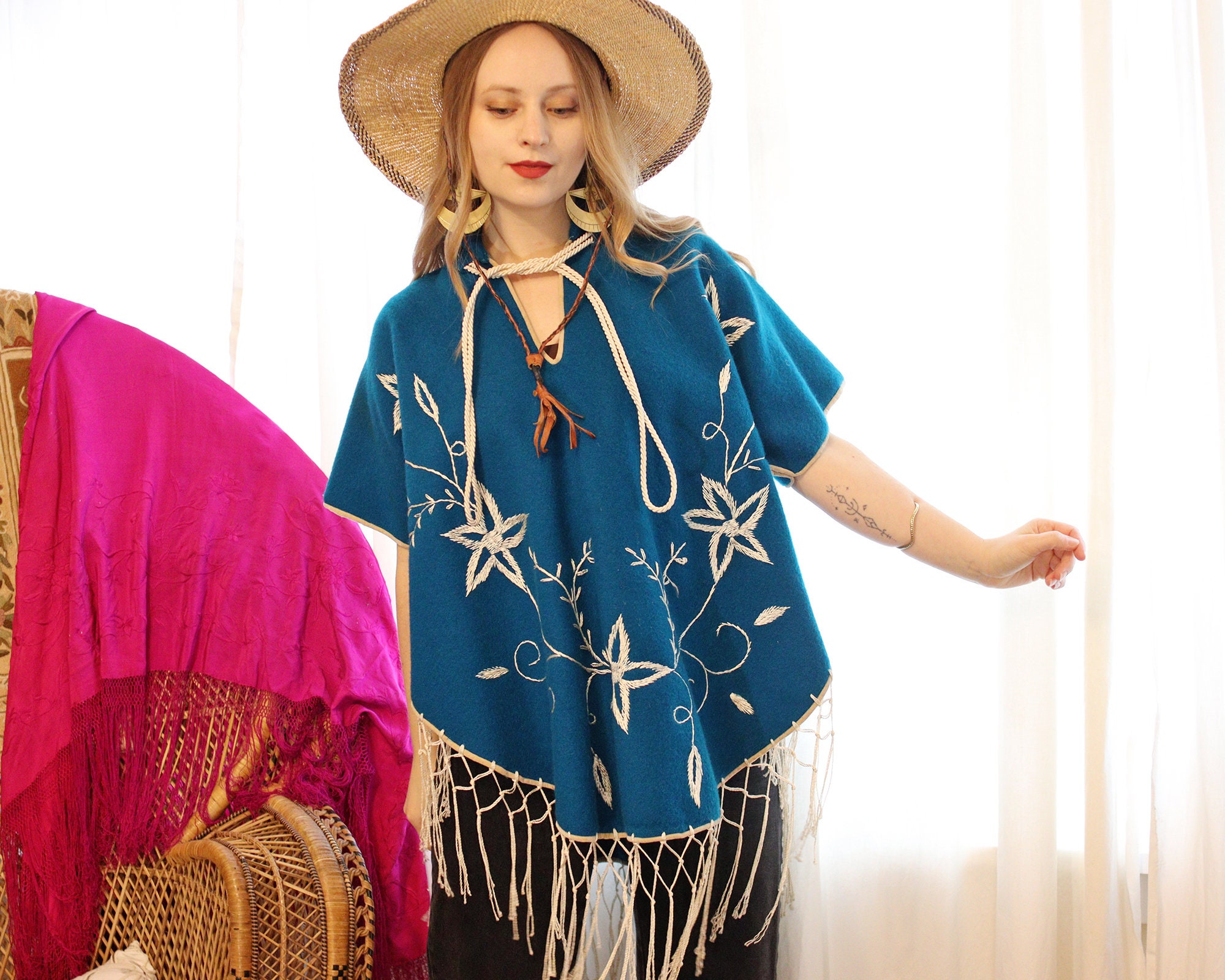 Guatemalan Poncho - Etsy Guatemalan Poncho - Etsy