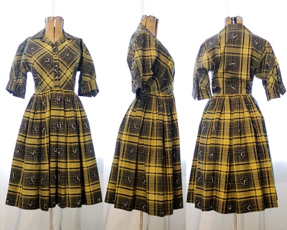 Vintage 1950s cotton novelty print yellow black p… - image 5