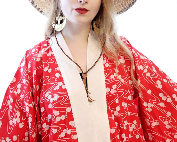 Vintage Red Japanese 100% silk cropped kimono nag… - image 3