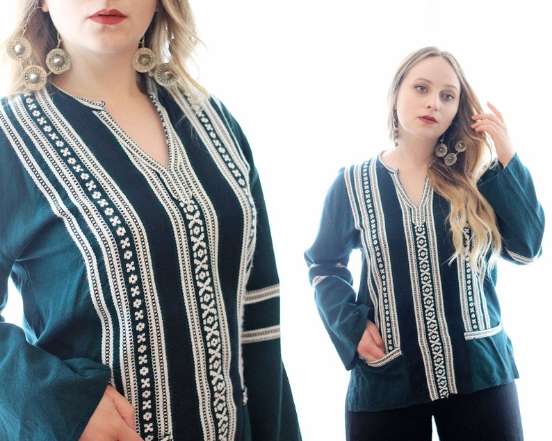 Vintage woven folk blouse top embroidered longsleeve forest green white pockets hippie boho ethnic style Guatemalan style