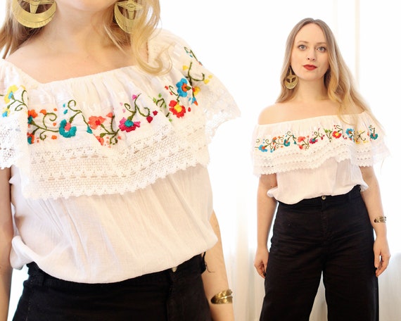 Vintage White Cotton Gauze Off-shoulder Ruffle Collar Embroidered Trim  Mexican Folk Boho Blouse Top - Etsy