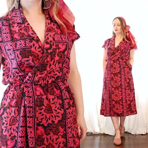 Vintage Indian cotton tapestry dark hot pink block print loose fit wrap dress short sleeve patch pockets bohemian folk style Handmade M