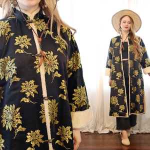 Rare Vintage Chinese Silk Brocade Thin Sherpa Wool Fur Lined Full