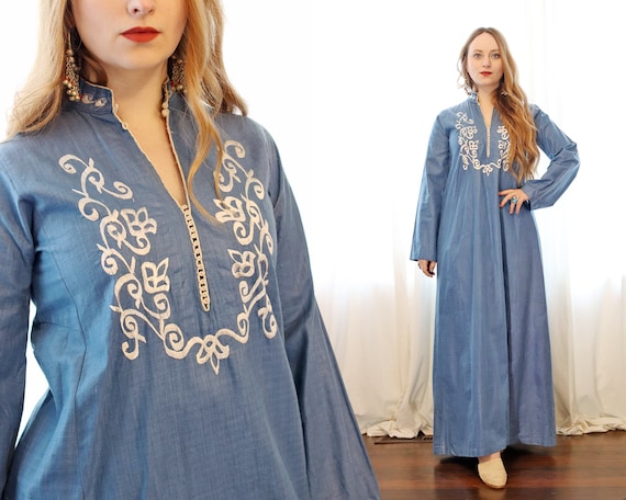 Vintage 1960s 1970s Chambray Blue Silk Caftan Dress Embroidered Ethnic  Middle Eastern Inspired Nehru Collar Deep Neck Bohemian Boho -  Canada
