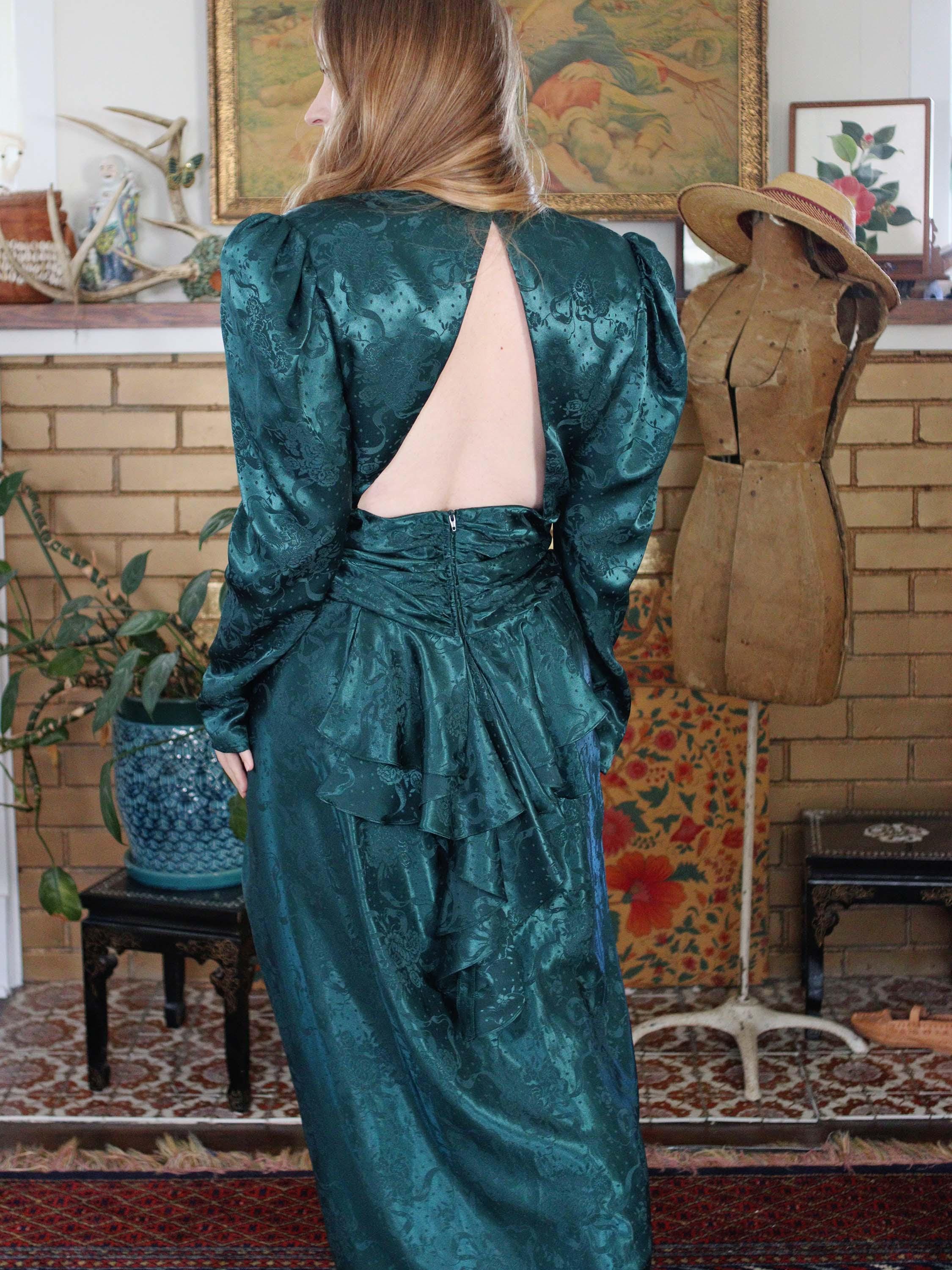 green emerald velvet dress Gunne Sax by Jessica McClintock Vintage Emerald Dress – Cats Like Us