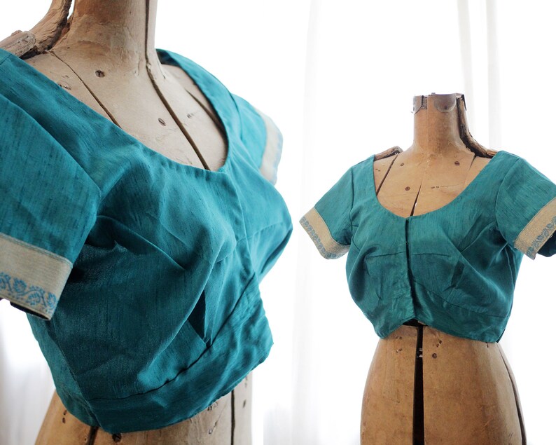 Vintage Indian crop top choli blouse turquoise dupioni shantung silk style gold trim boHo bohemian hippie festival