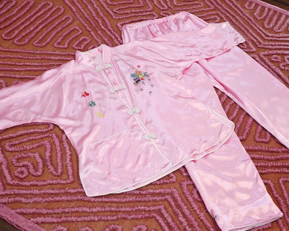 Vintage Pink Silk Satin Chinese Souvenir Pajamas … - image 2