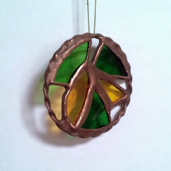 Stained Glass Round Pendant. Yellow,Green. Decorative glass. Stained Glass. Handmade. DizArtEx.