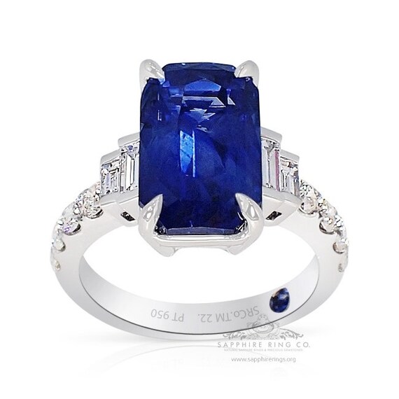 6.82 ct Platinum Sapphire Ring set Emerald Cut Sapphire, GIA Certified