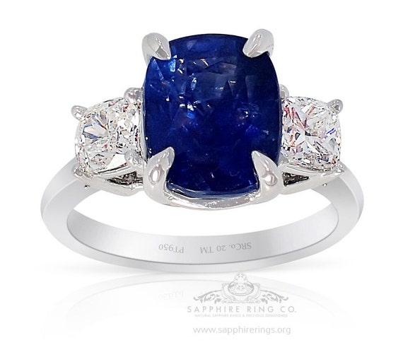 3 Stone Sapphire Ring, 5.07 ct Untreated Ceylon Sapphire Platinum 950 Custom Made ring with 2 x 0.40 ct F VVS Diamonds All GIA Certified