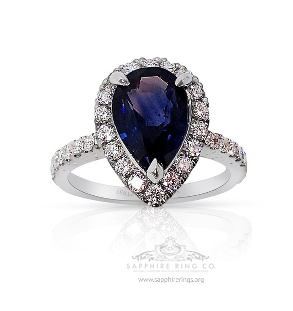 3.22 ct Pear Platinum sapphire Ring - Untreated GIA Certified