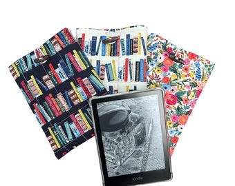 Quilted Kindle Paperwhite Sleeve | Padded Book Sleeve | Handmade Fabric Kindle Case | E-Reader or Paperback Cover Size Small