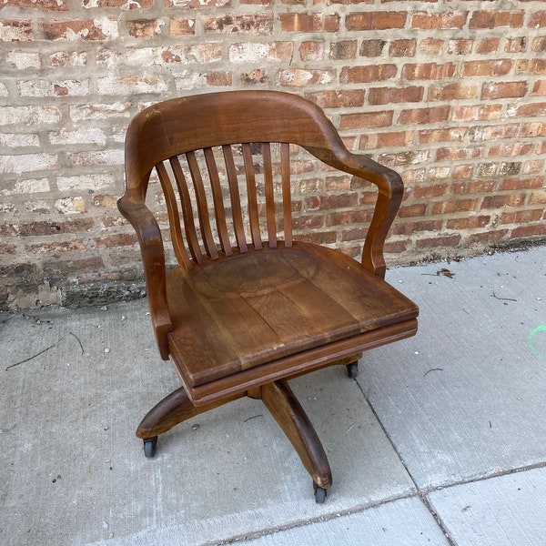 Antique Gunlocke Bankers  lawyer Oak Wood office Chair