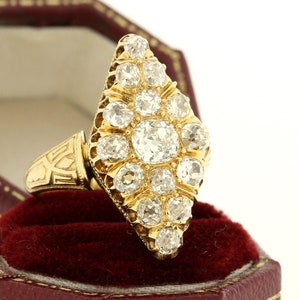 14K Oro Giallo 1.50ct Diamond Cluster Anello Mandorla Marquise a forma di Vintage Geometric Engraved Shank
