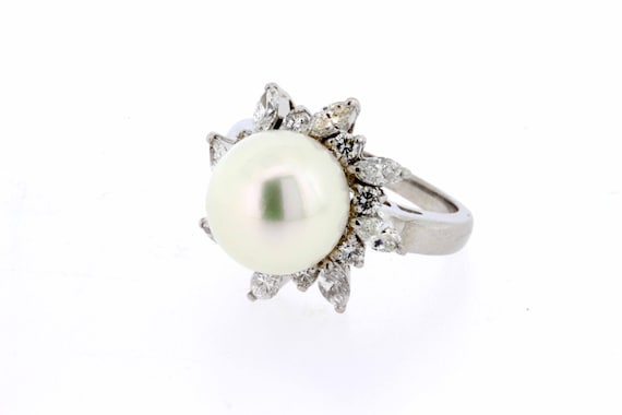 Stunning Platinum and Fresh Water Pearl Ring with… - image 3