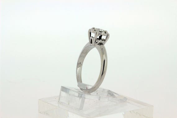 Classic and Minimal .42ct Diamond Solitaire Ring … - image 6