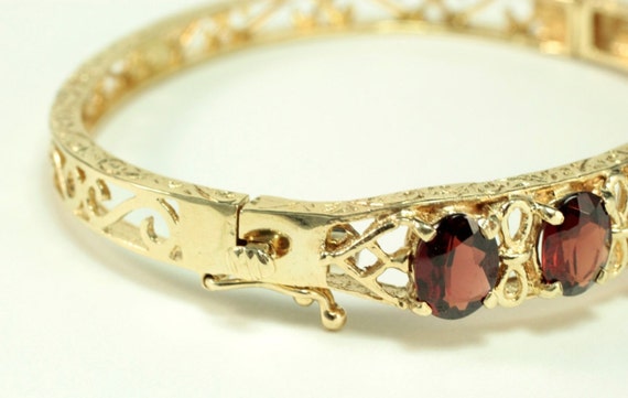 14K Gold Hinged Bracelet with Oval Garnets  - image 4