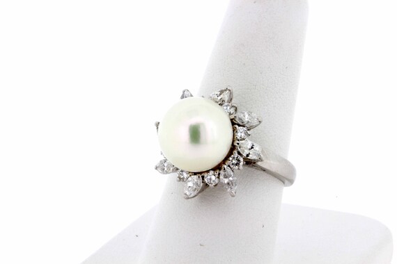 Stunning Platinum and Fresh Water Pearl Ring with… - image 4