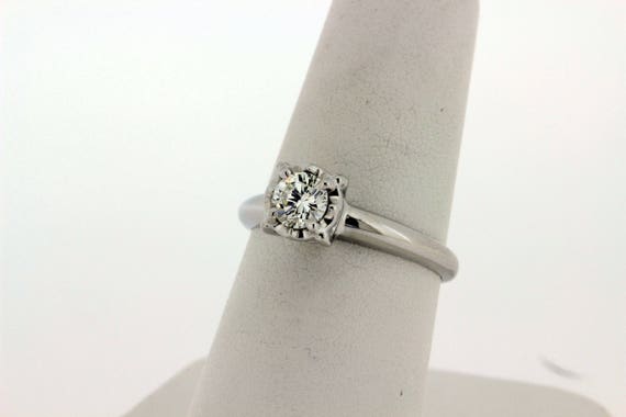 Classic and Minimal .42ct Diamond Solitaire Ring … - image 4