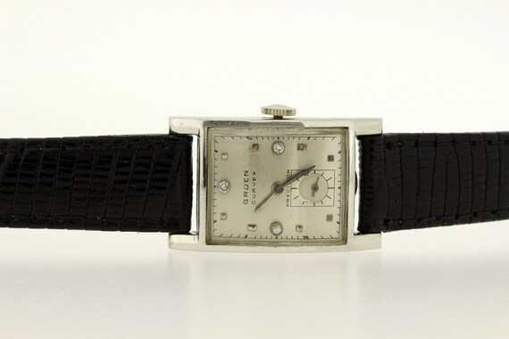 Gruen hot sale curvex 14k