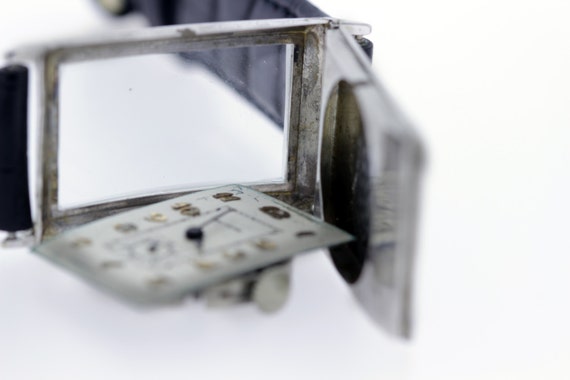 1930s Glycine 18K Gold Rectangular Wrist Watch 15… - image 3