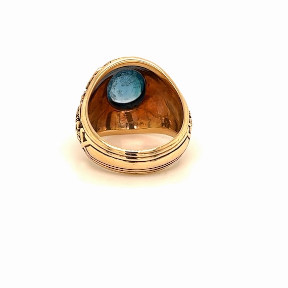 1967 10K Gold Class Ring with Blue Accent - image 8