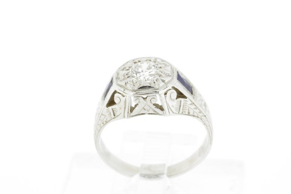 Diamond Center Men's Ring 18K Gold with Sapphire s
