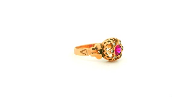 18K Victorian Ruby Ring - image 3