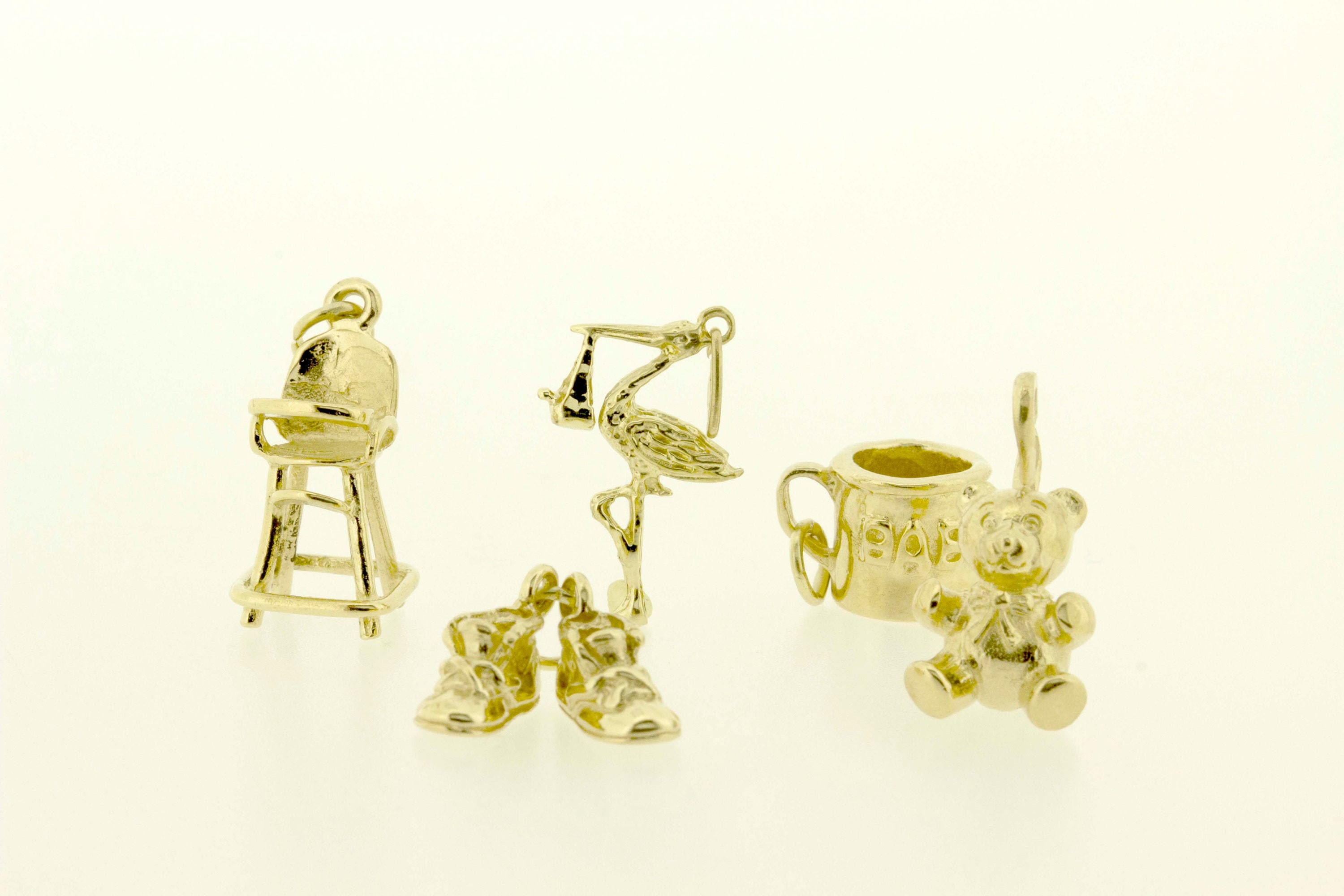 14k Solid 3-Dimensional Stork Charm 14 kt Yellow Gold 14k Solid 3-Dimensional Stork Charm 14 kt Yellow Gold