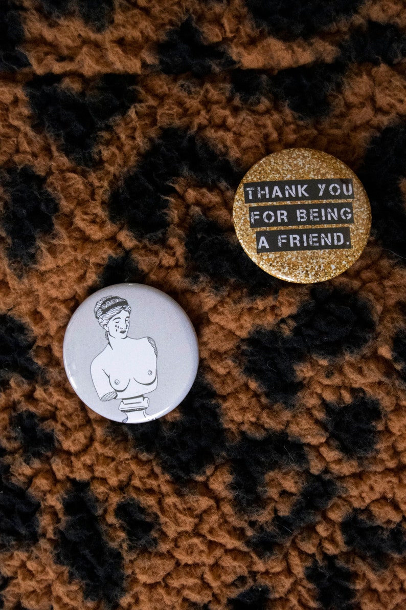 Thank you for being a friend pin gold glitter golden girls 1 1/2 inch button. blanche, dorothy, sophia, rose cute glitter accessory image 4