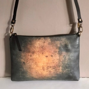 Women&#39;s Leather Bag Cross Body Bag Black Shoulder Bag Cool Wristlet Designer Clutch with Red Lining Zipper Pocket Genuine Leather Purse