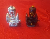 Vintage Cast Iron Salt and Pepper Shakers Coffee Grinders set of 2