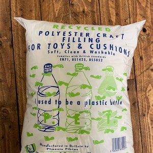 Trimits Super Soft Hi Loft Recycled Polyester Craft Filling Stuffing 250g  Bag Toys, Bears Dolls Cushions 