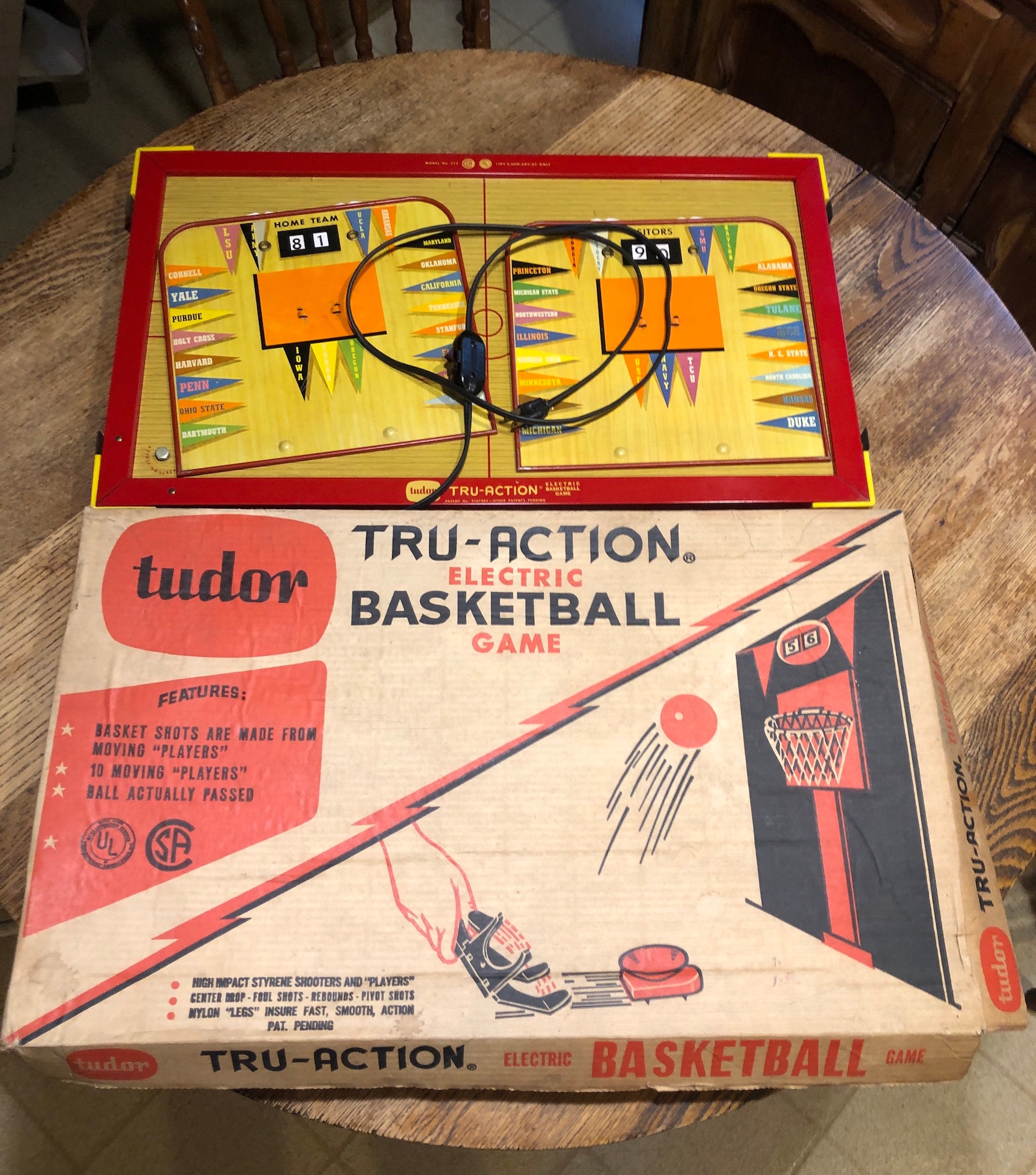 VINTAGE Electric Tabletop BASKETBALL Game 1960 by Tudor Tru Etsy