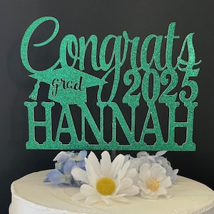 Personalized Graduation cake topper, Graduation Cake Topper, Graduation Party decor, Congrats Grad, Graduation Party, Graduation 2025, Grad