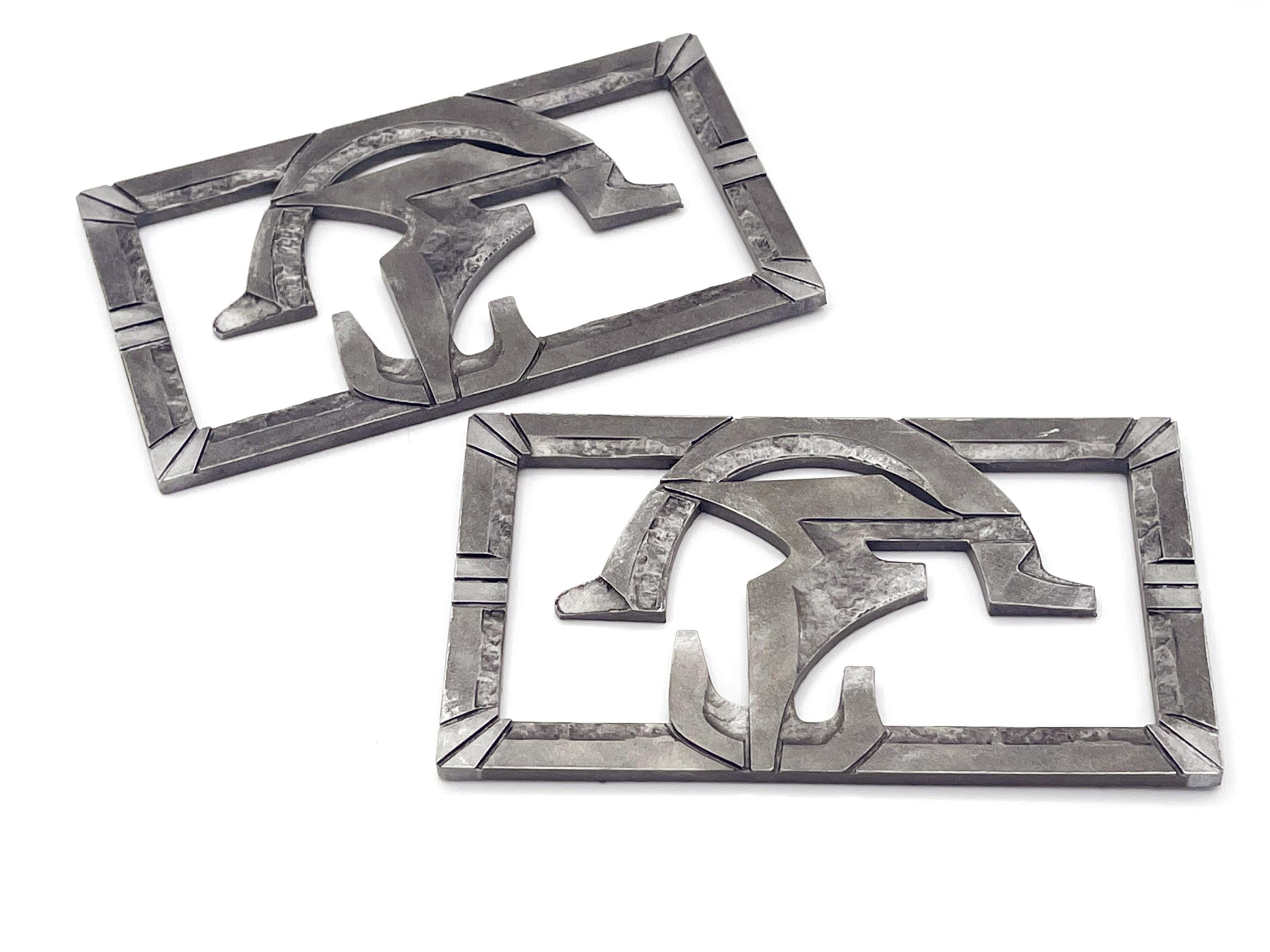Star Trek Klingon COMMAND CLOAK EMBLEMS Resin Prop Pins - Etsy