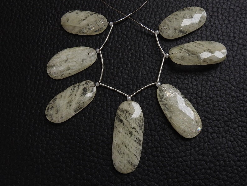 1 Strand 7 Pcs White Aquamarine Fancy Shape Faceted Briolettes 100/% Natural Finest Quality Wholesale Price New Arrival