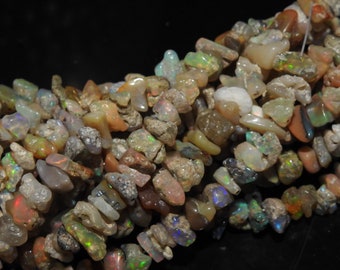 Natürliche äthiopische Opal-Rohchips, mehrfarbig gebrannte Rohopalperlen, ungeschliffene lose Steinstränge, Großhandelsbedarf, 5–7 mm, 40,6 cm (16 Zoll)