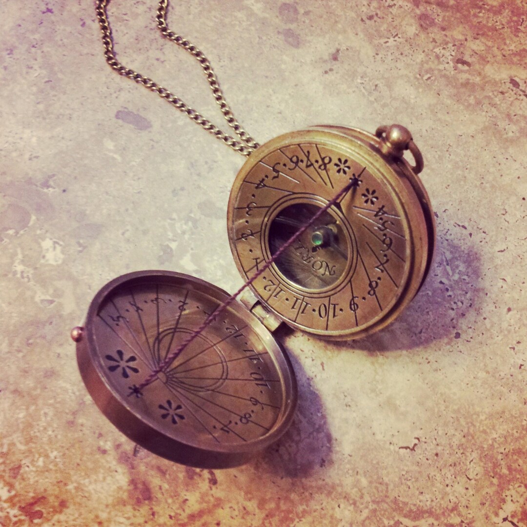 Heavy Duty Thread Sundial / Compass & Chain - Necklace Antique Brass ...