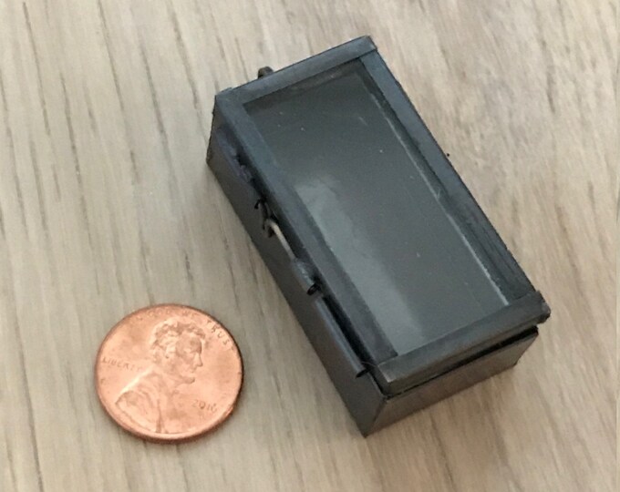 Medium Deep Rectangle Glass Shadow Box Locket Pendant W/ Antique Bronze